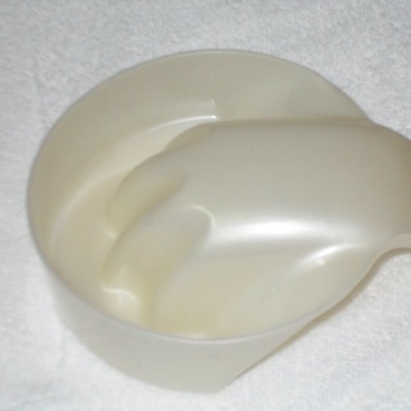 NWOT Pearltone nail bath - Picture 1 of 2